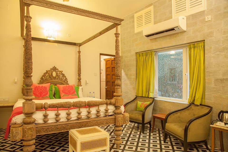コルカタ The Ivy House Bed & Breakfast エクステリア 写真